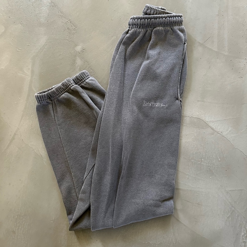 Iets franz Grey sweaty’s